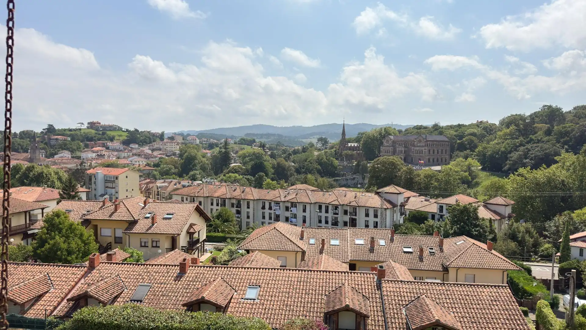 Vista exterior de Casa o chalet en venta en Comillas (Cantabria)