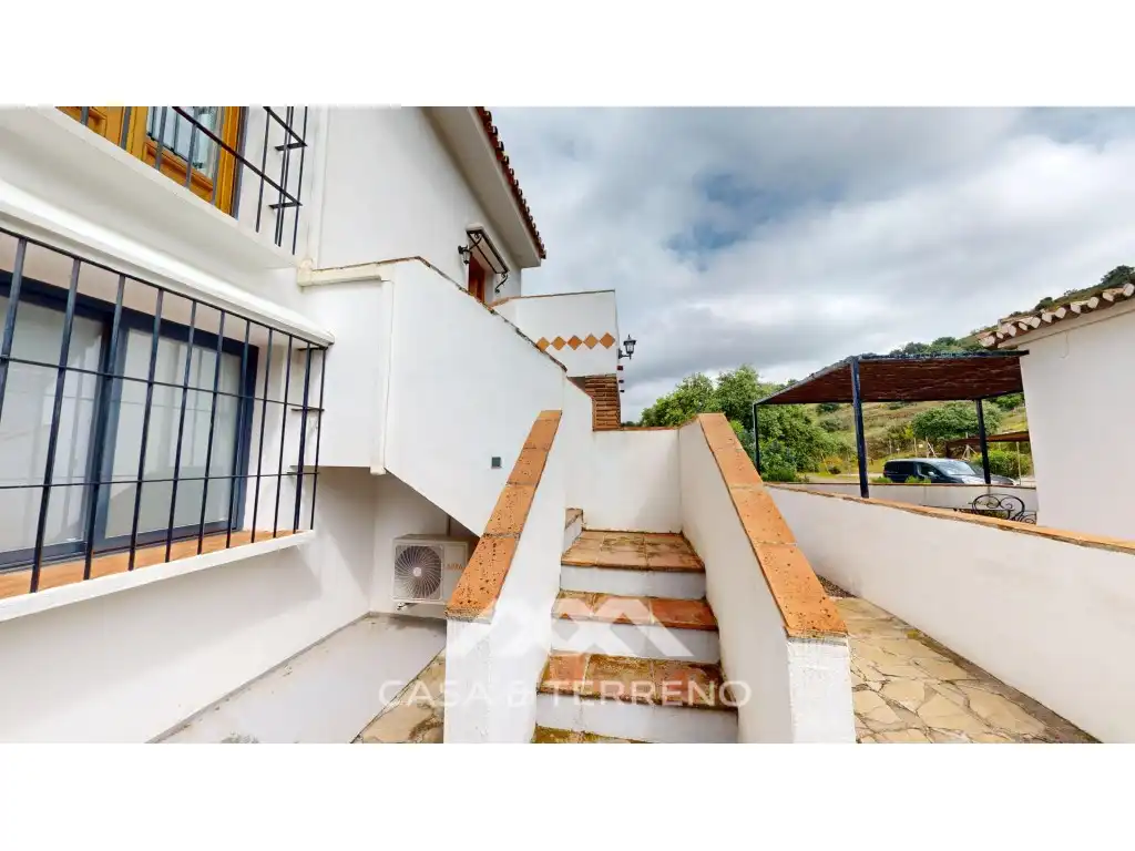 Exterior view of Houses for sale in Álora  with Air Conditioner, Private garden and Terrace