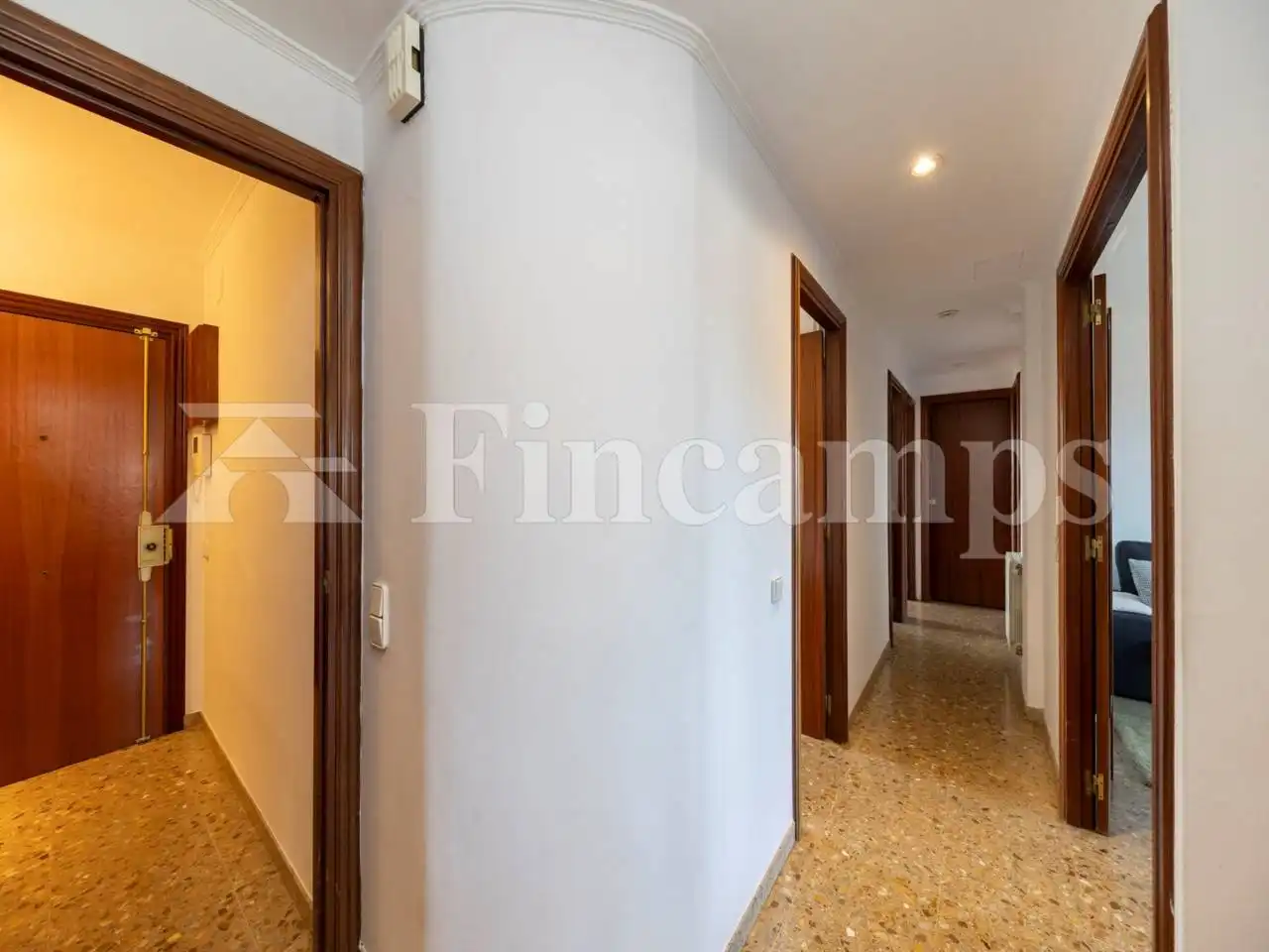 Wohnung zum Verkauf in Sabadell mit Heizung, Terrasse und Balkon