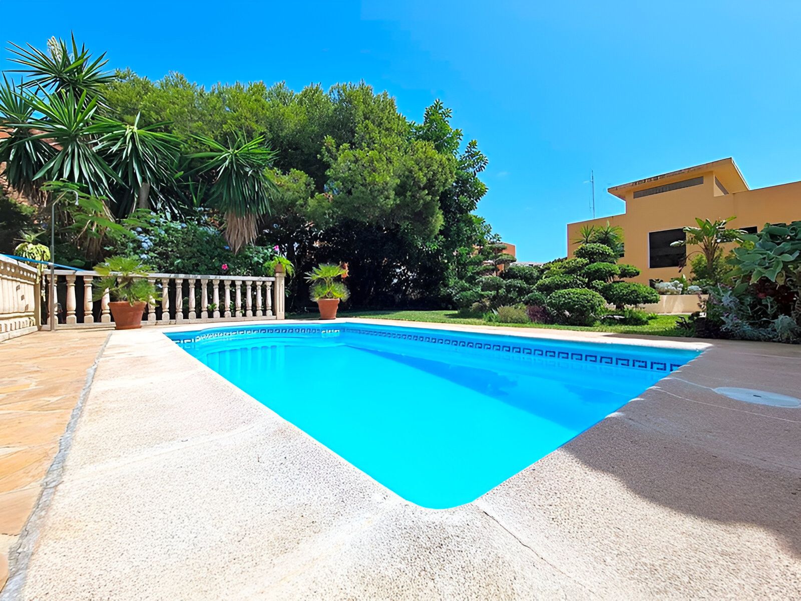 Swimming pool of House or chalet for sale in Torremolinos  with Air Conditioner, Private garden and Terrace