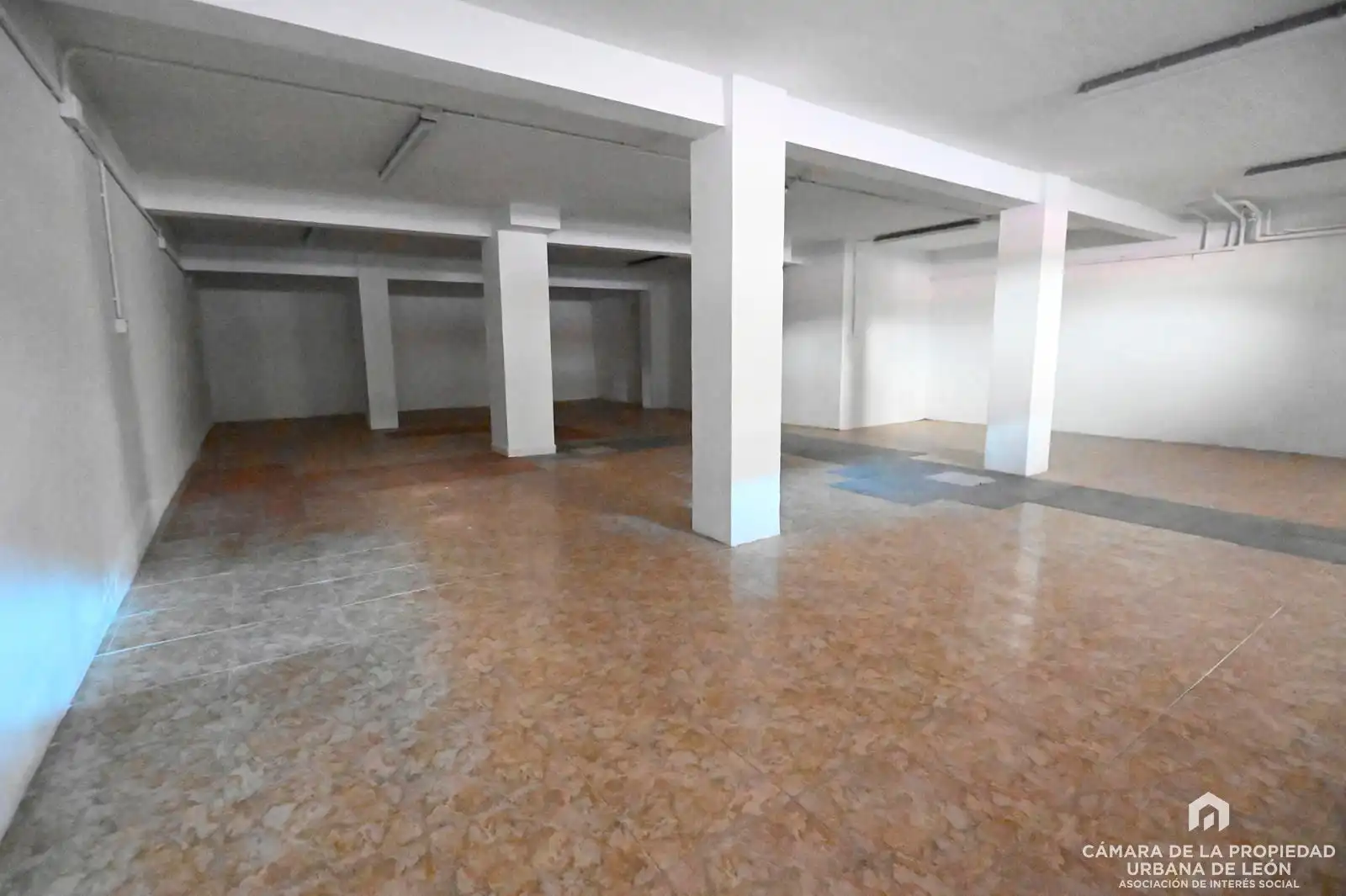 Local comercial en venda a JUAN DE RIBERA, imagen 3