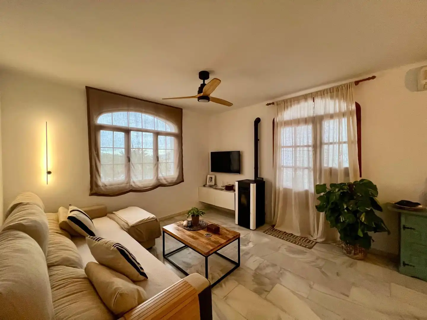 Living room of Flat for sale in Mojácar  with Air Conditioner, Terrace and Storage room