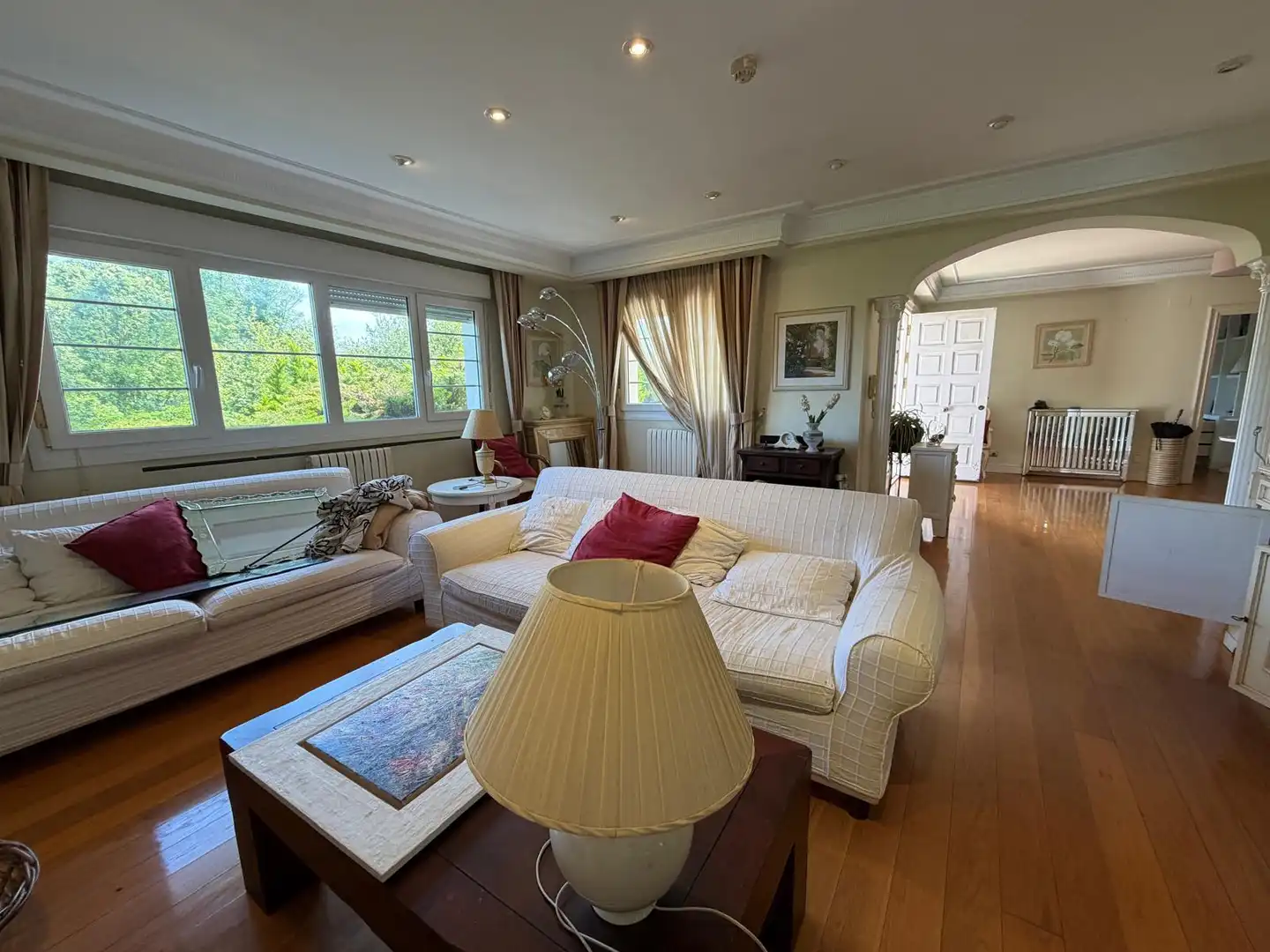 Sala de estar de Casa o chalet en venta en Mungia con Jardín privado, Trastero y Piscina