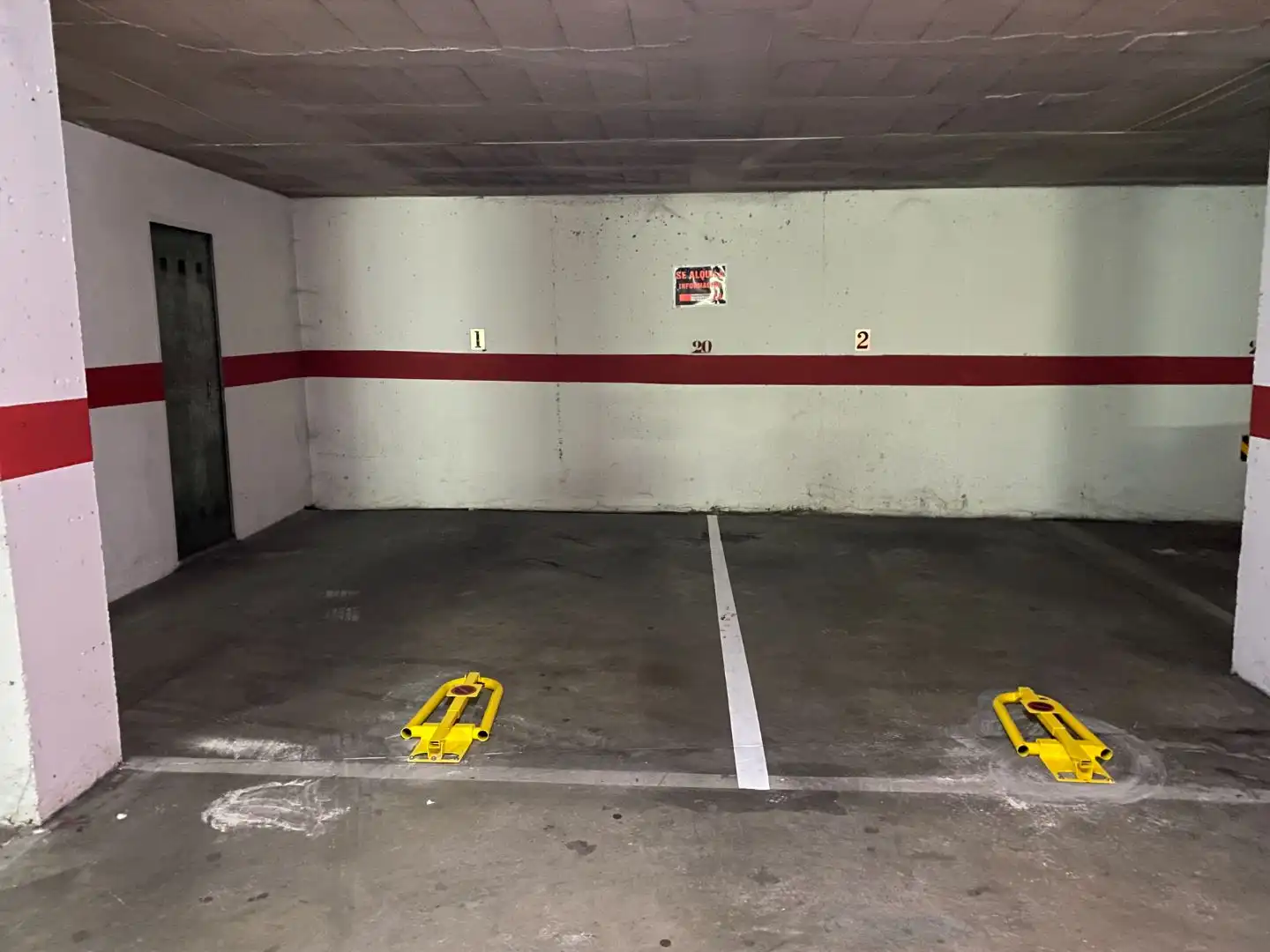 Parking de Garaje de alquiler en Instituts - Universitat