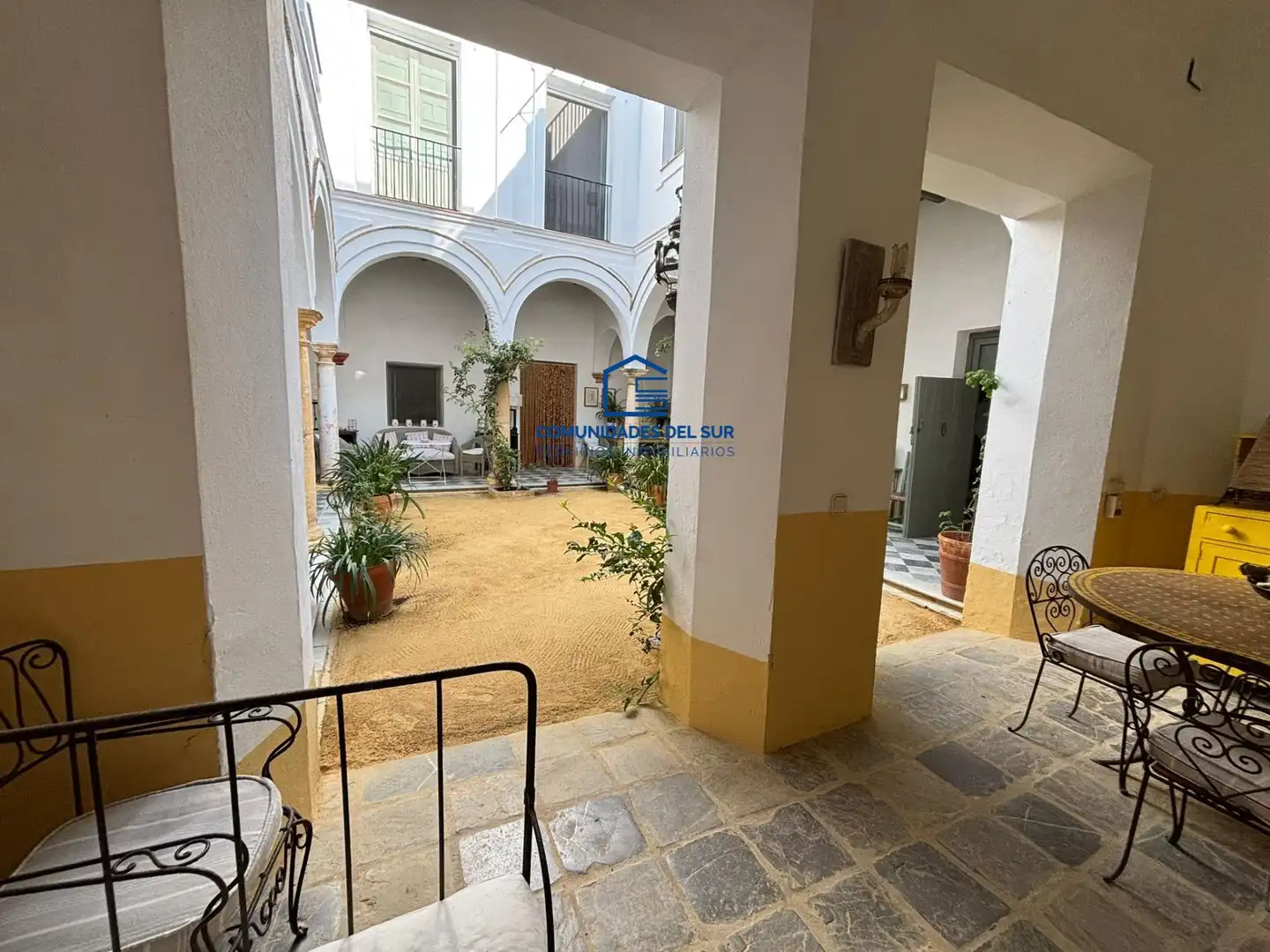 Vista exterior de Casa o xalet de lloguer en El Puerto de Santa María amb Aire condicionat, Terrassa i Piscina