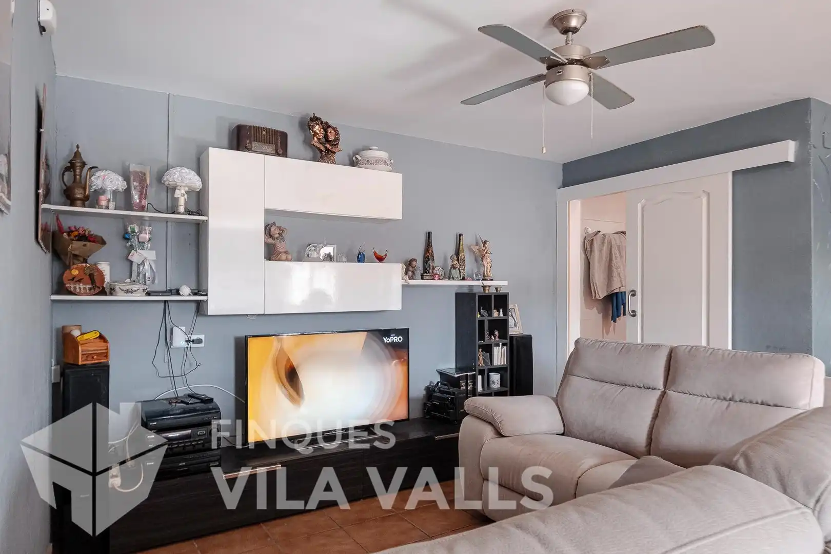 Sala de estar de Casa o chalet en venta en Bigues i Riells del Fai con Calefacción, Jardín privado y Terraza