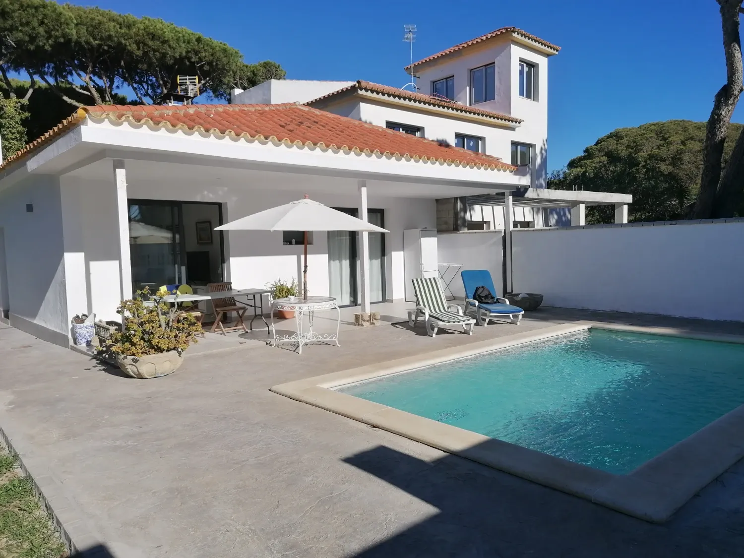 Swimming pool of House or chalet for sale in Chiclana de la Frontera  with Storage room, Swimming Pool and Oven