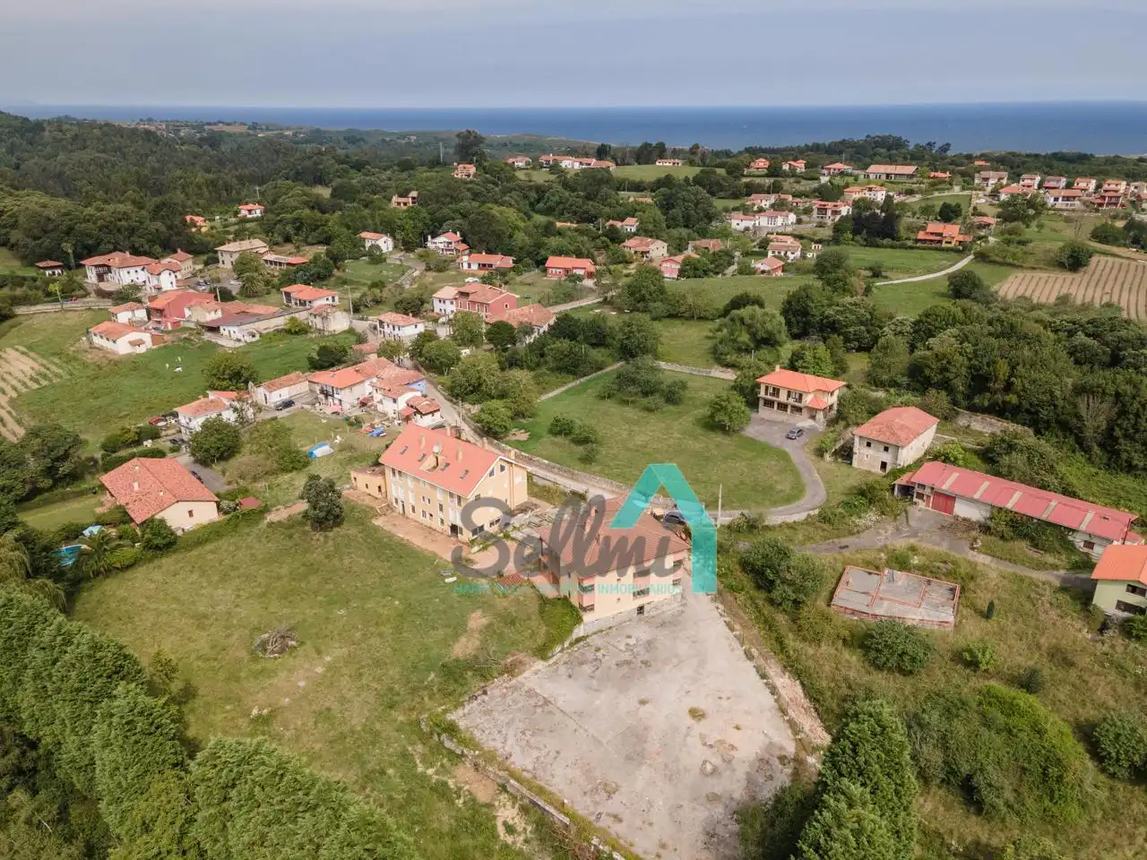 Edifici en venda en Llanes
