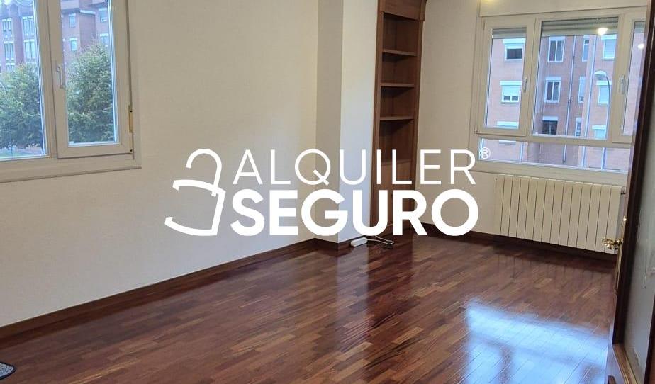 Foto 1 de Pis de lloguer a Ignacio Herrero Garralda, Corredoría - La Carisa - Prado de La Vega, Asturias