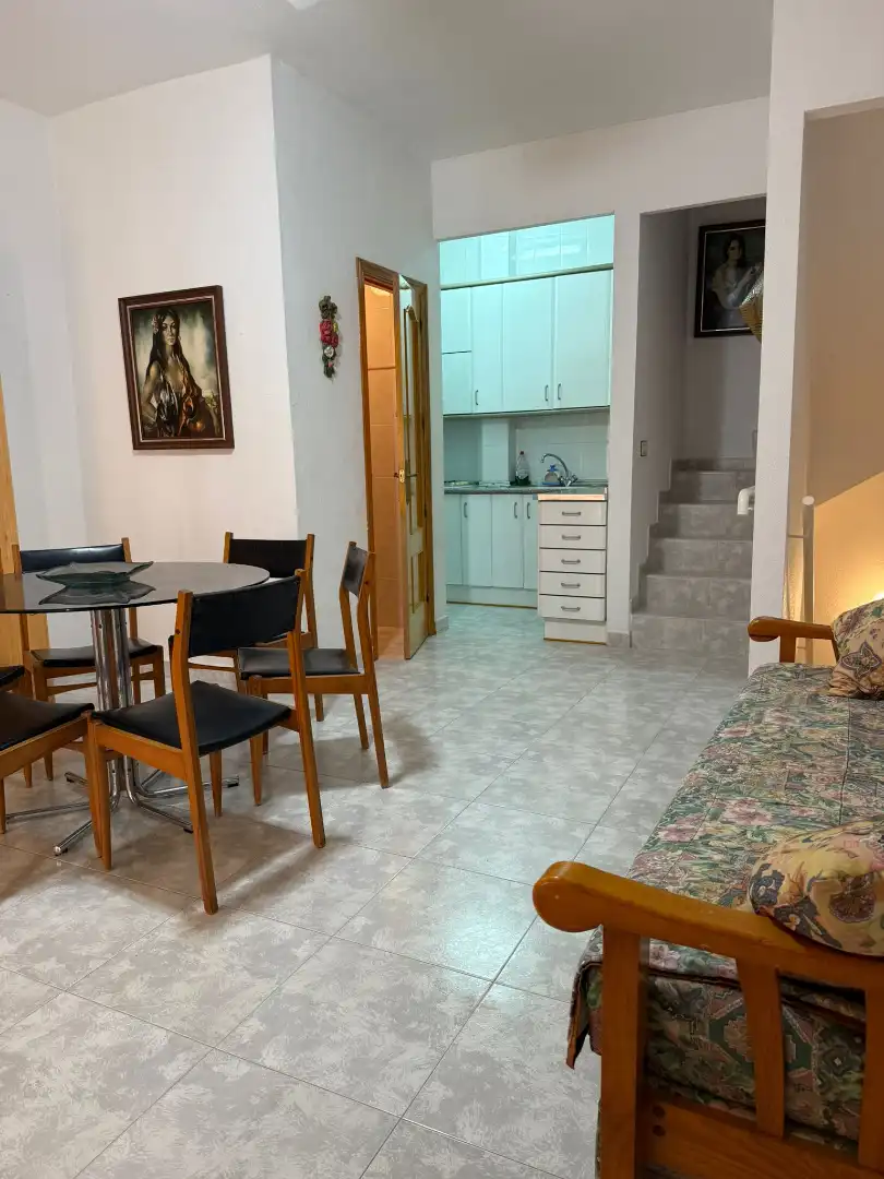 Casa adosada en venta en Cartagena con Trastero, Amueblado y Horno