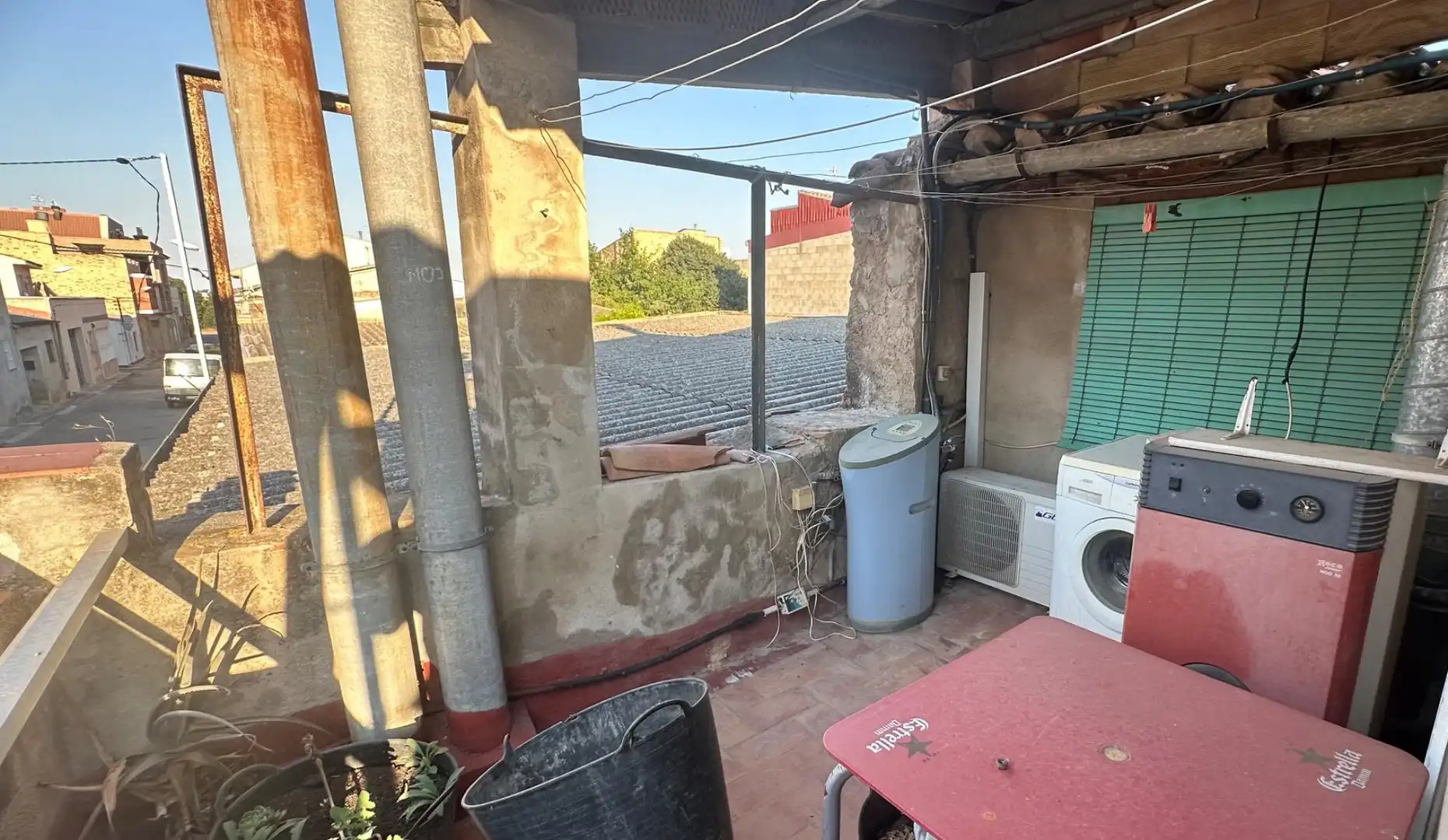 Terrassa de Casa o xalet en venda en Santa Bàrbara amb Aire condicionat, Terrassa i Traster