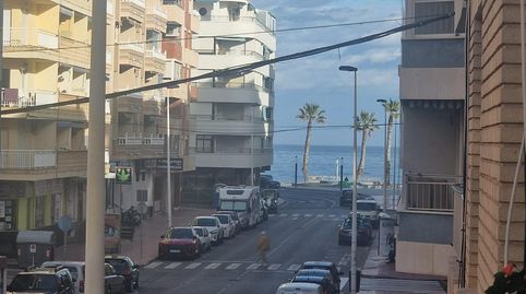 Foto 2 de Apartament en venda a Las Piscinas Naturales, Torrevieja