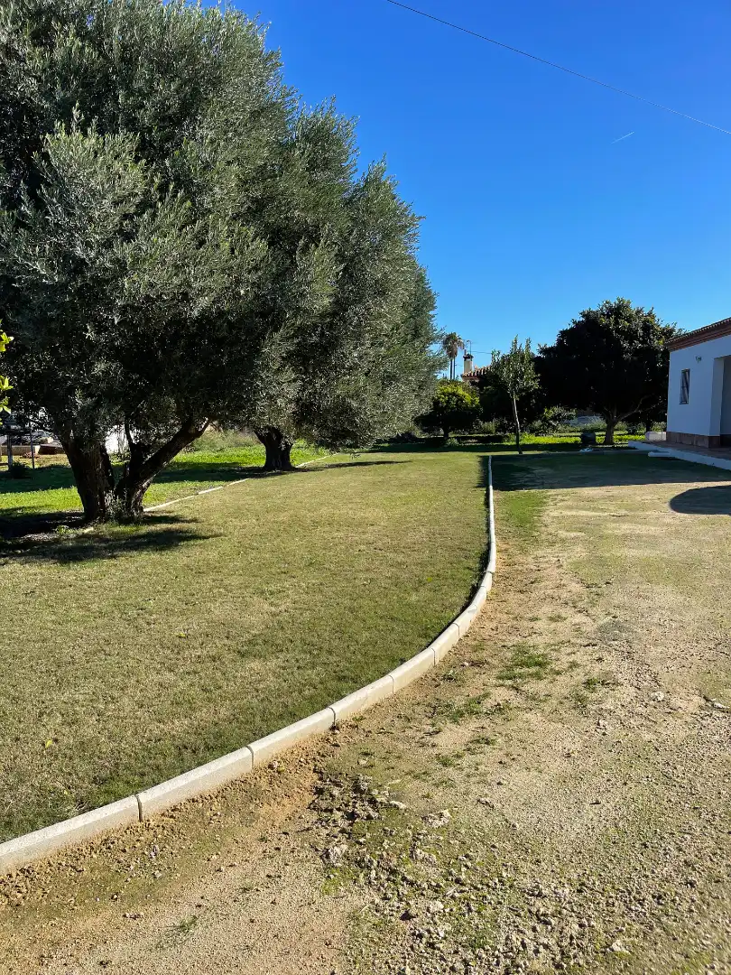 Casa o xalet en venda en Chiclana de la Frontera amb Calefacció, Jardí privat i Moblat