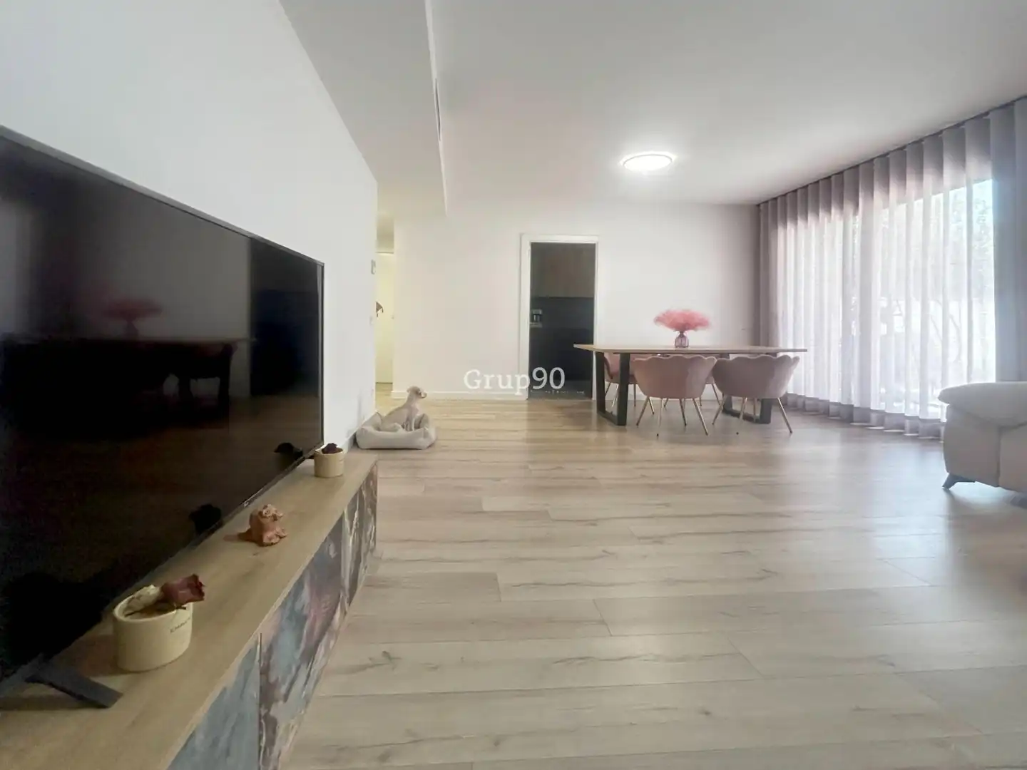 Sala d'estar de Planta baixa en venda en Lleida amb Calefacció, Jardí privat i Parquet