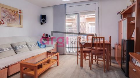 Foto 3 de Piso en venta en Calle Federico Garcia Lorca, Centre, Viladecans