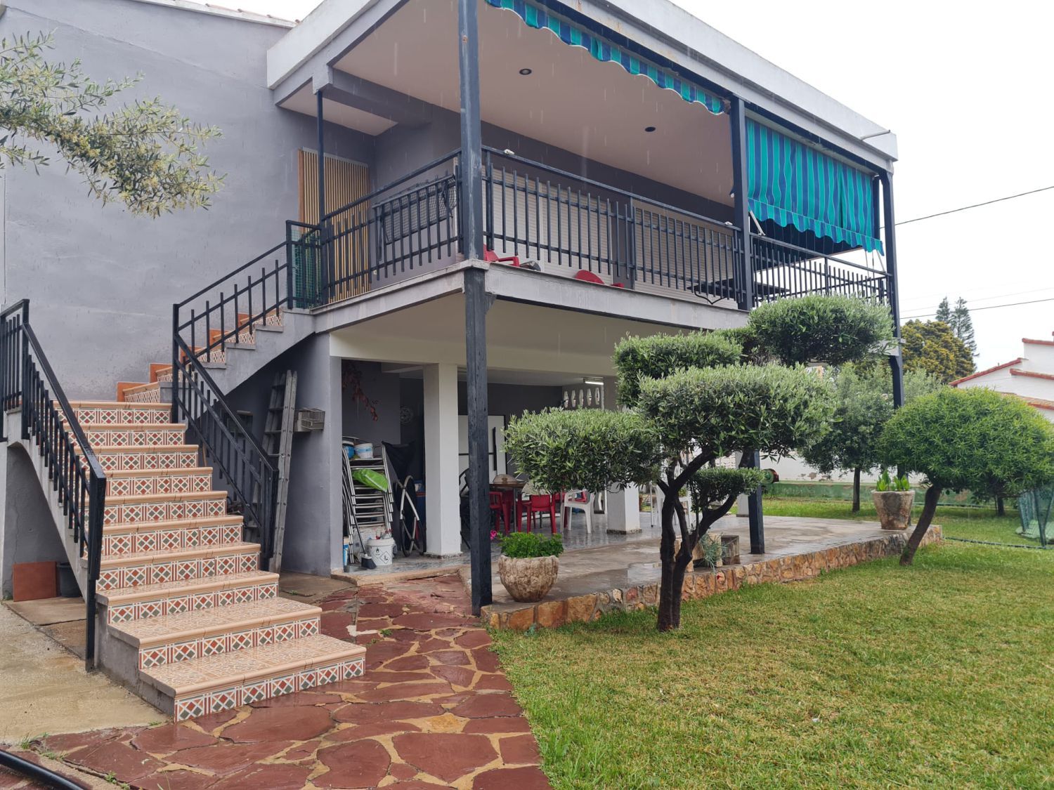 Vista exterior de Casa o xalet en venda en Benicasim / Benicàssim amb Aire condicionat i Terrassa