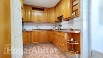 Küche von Wohnung zum verkauf in Daimús mit Klimaanlage und Balkon