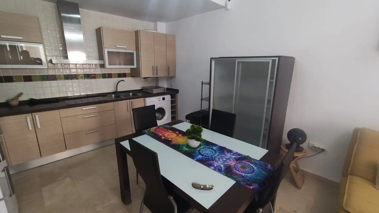 Kitchen of Apartments for sale in Algeciras  with Air Conditioner, Furnished and Oven