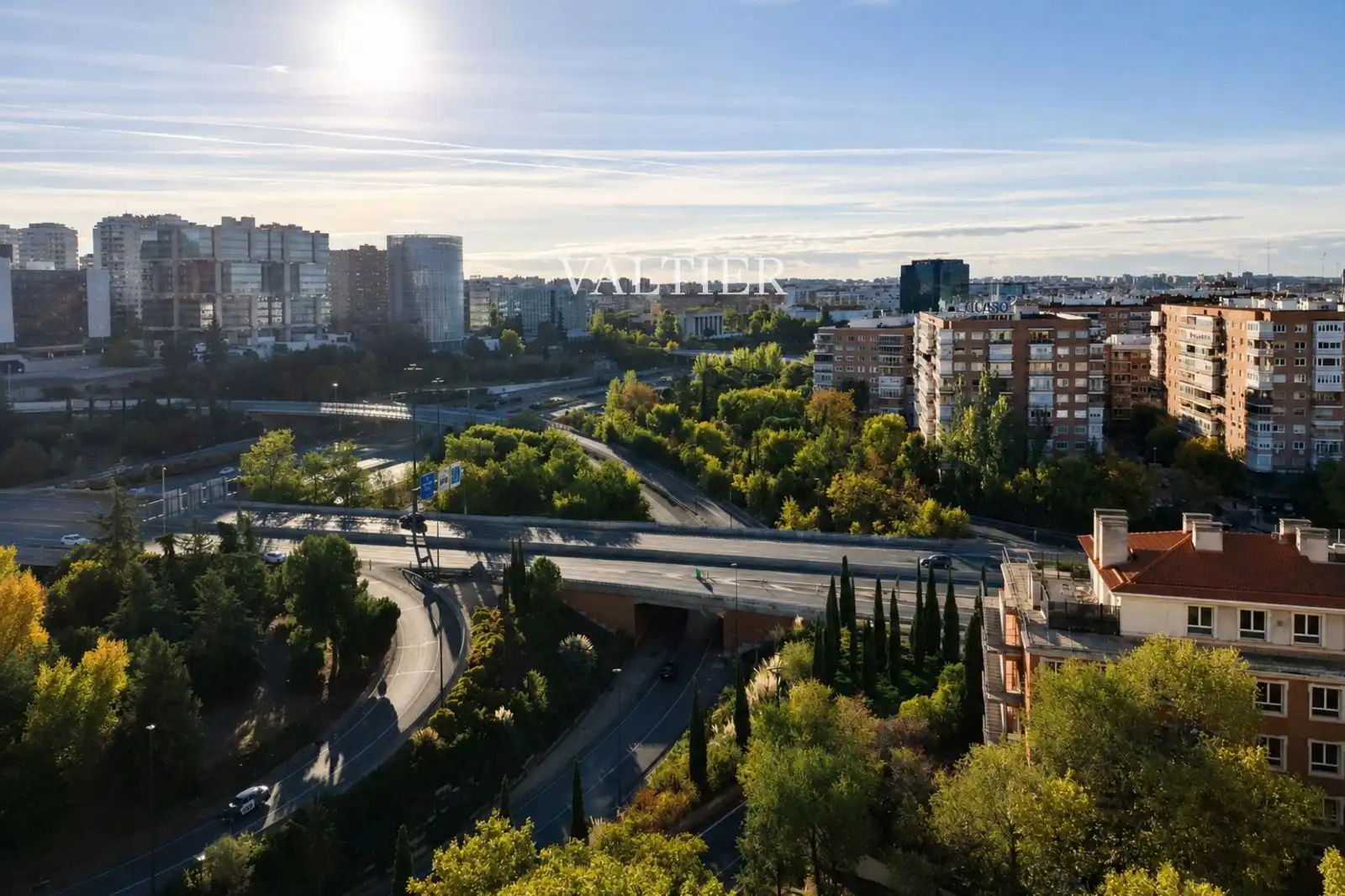 Außenansicht von Wohnung zur Miete in Madrid mit Klimaanlage und Terrasse