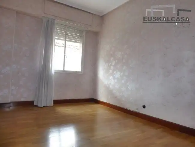 Habitación de Piso en venta en Bilbao  con Terraza