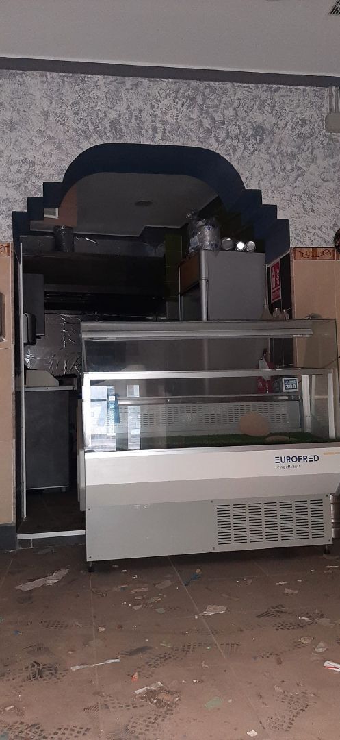 Local de alquiler en  Melilla Capital con Aire acondicionado y Amueblado