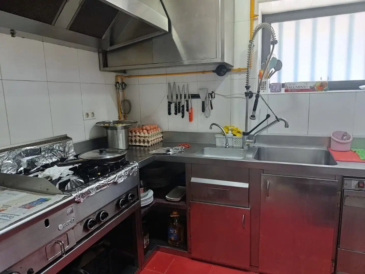 Cuina de Local en venda en Bilbao  amb Aire condicionat