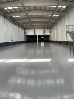 Nave industrial de alquiler en El Prat de Llobregat con Alarma