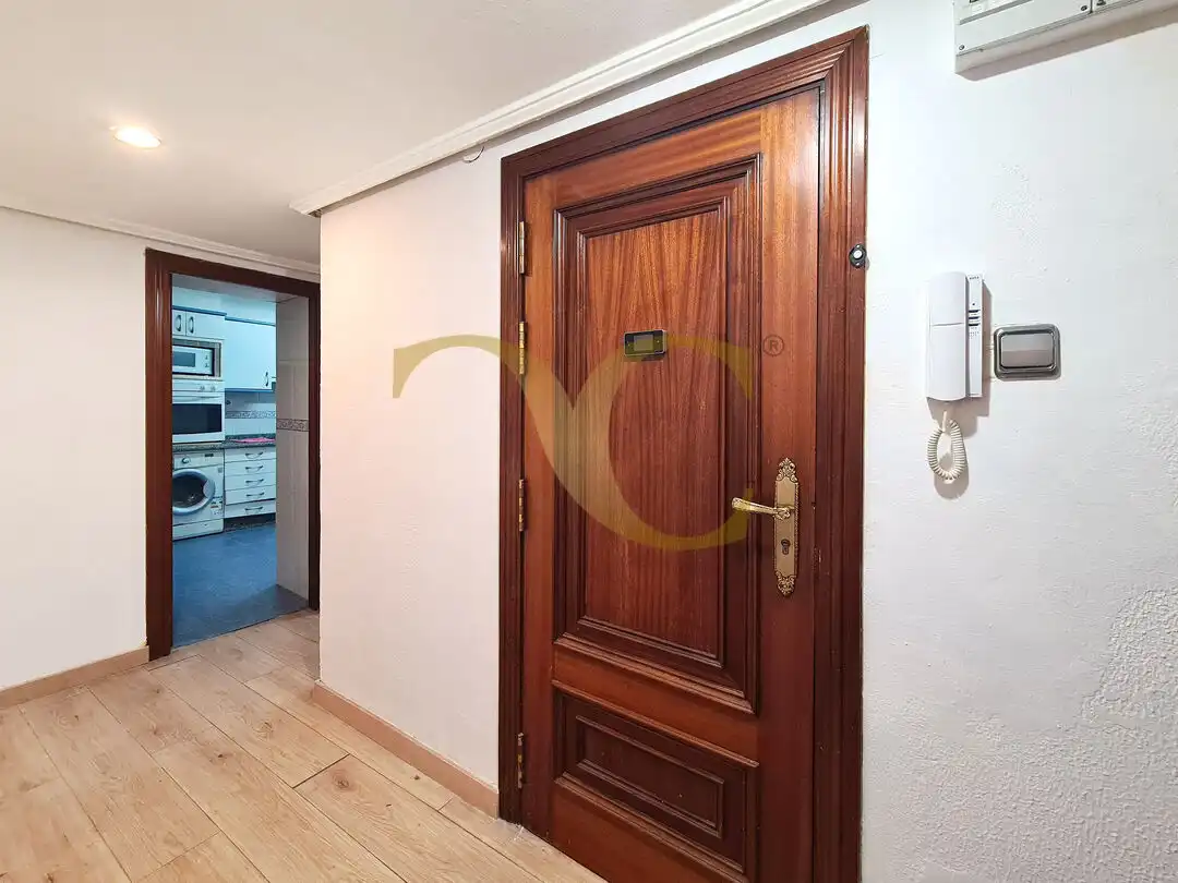 Pis en venda a Calle Aureliano San Román, Milán - Pumarín