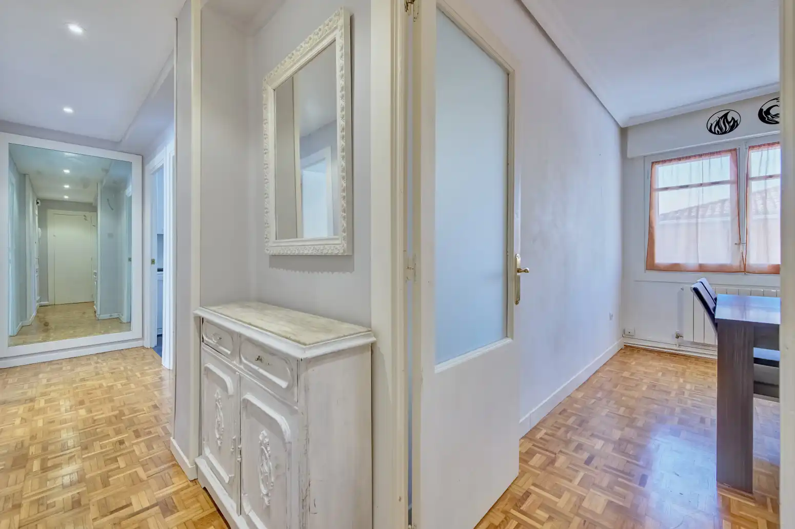 Flat for sale in  Pamplona / Iruña  with Heating and Parquet flooring