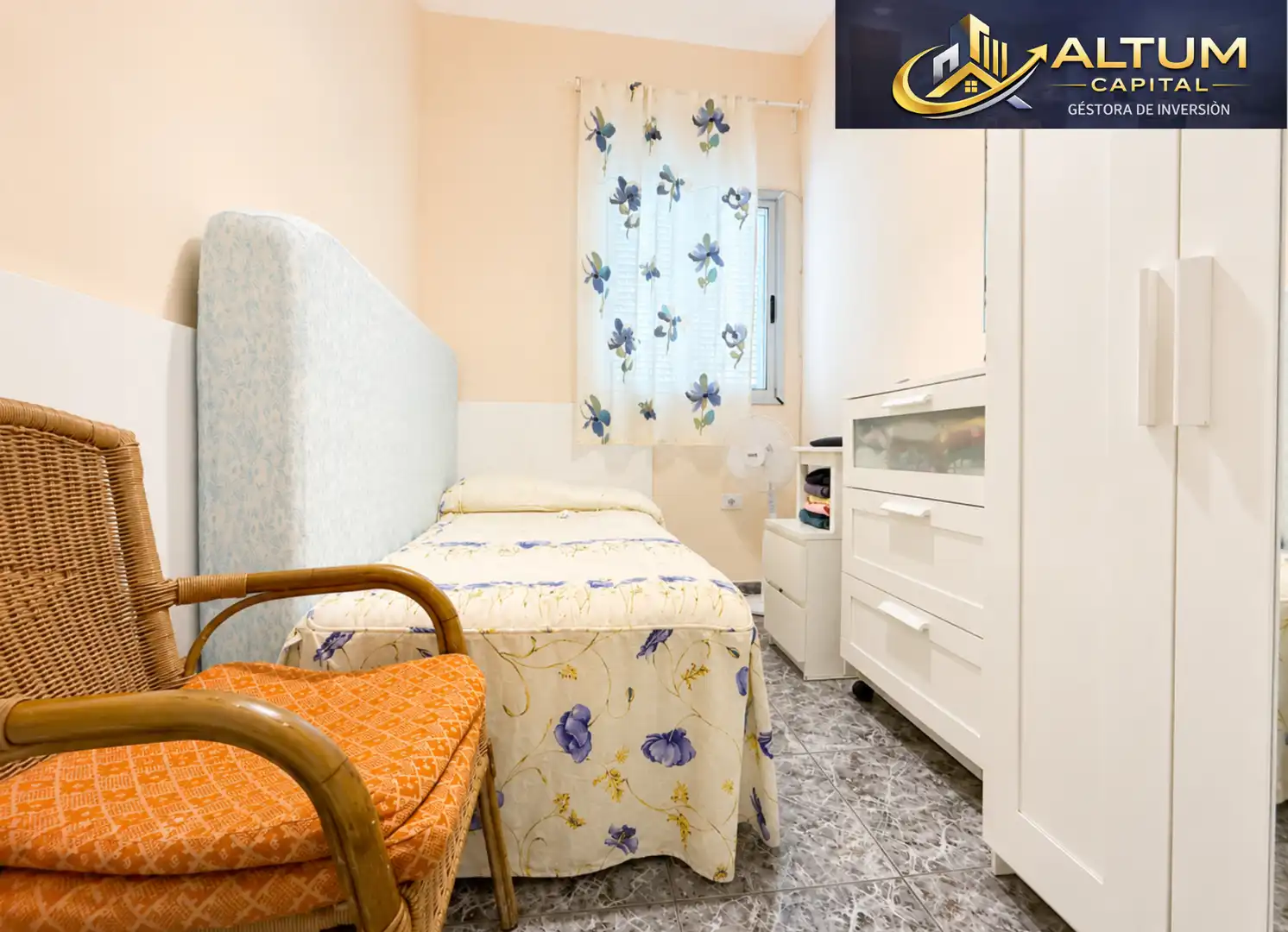 Bedroom of Flat for sale in Arona  with Furnished, Washing machine and Microwave