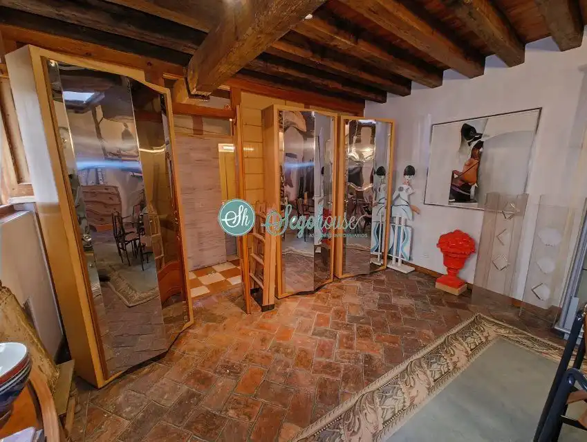 Flat for sale in Segovia  with Heating