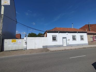Casa en venda a Armunia
