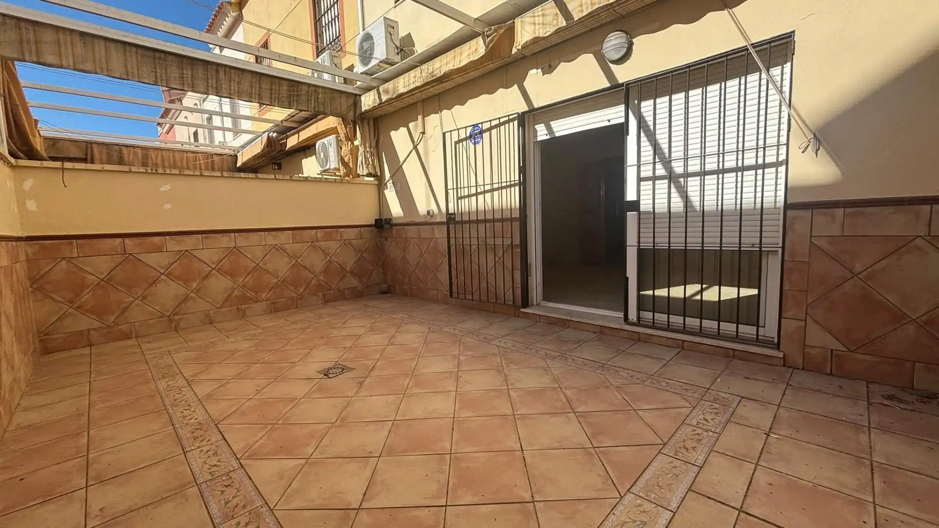 Reihenhaus zum Verkauf in Calle BRENES, imagen 10