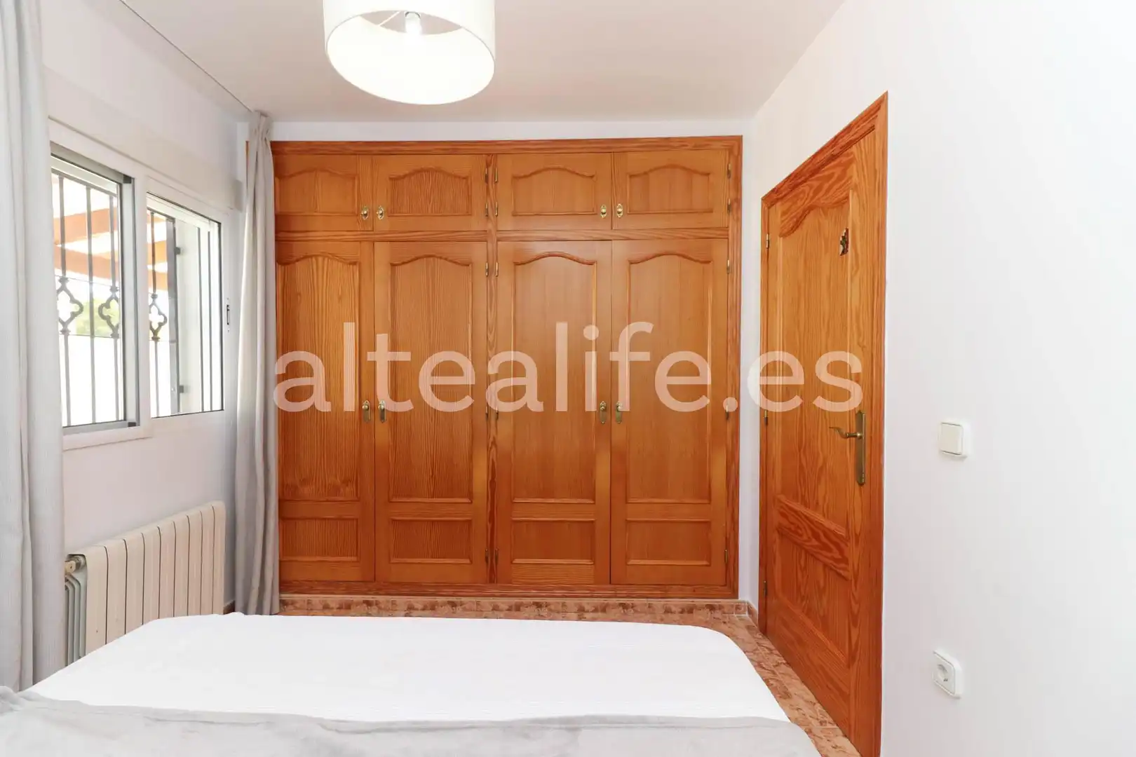 Casa o xalet de lloguer a Calle Londres, El Tossal - Bello Horizonte