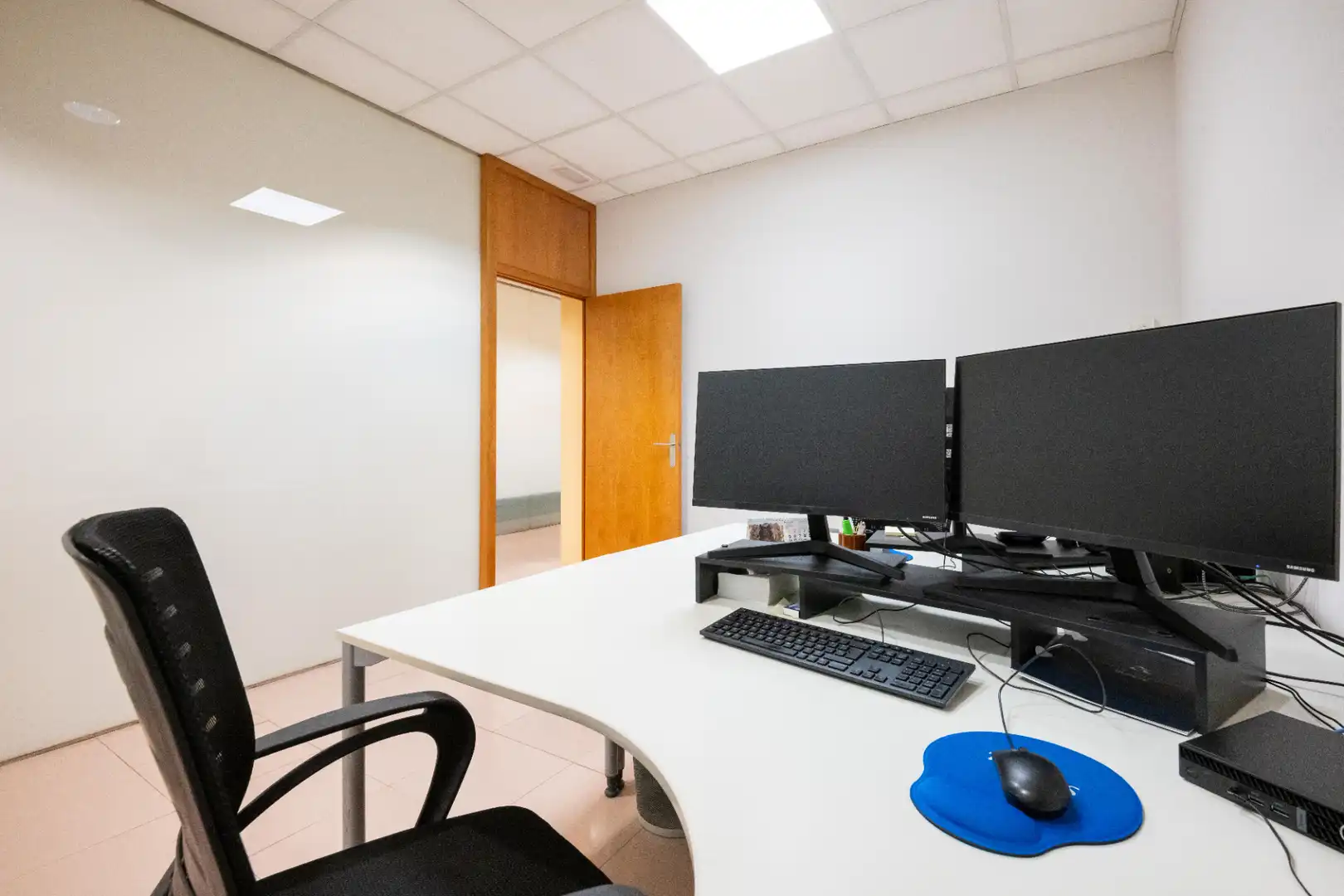 Commercial properties for sale in Mataró  with Air Conditioner and Heating