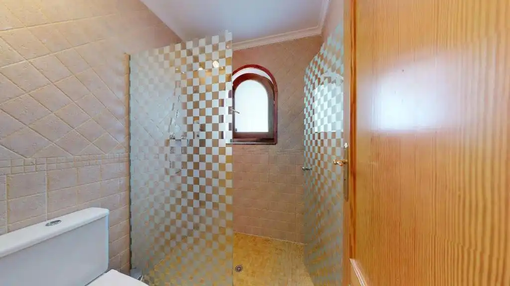 Bathroom of Houses for sale in Calpe / Calp