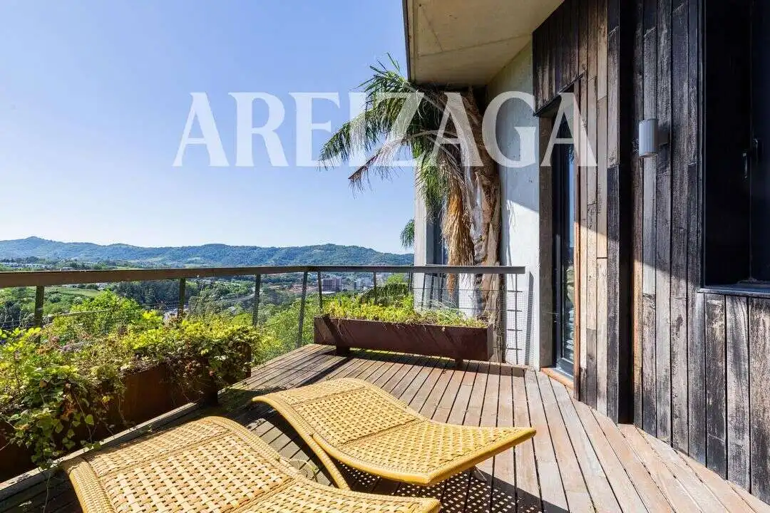 Terraza de Casa o chalet en venta en Donostia - San Sebastián  con Aire acondicionado, Calefacción y Jardín privado