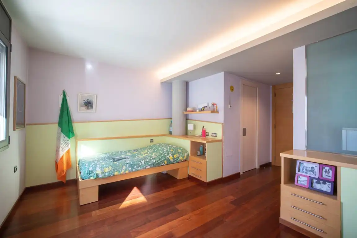 Habitación de Casa adosada en venta en Igualada con Aire acondicionado, Calefacción y Terraza