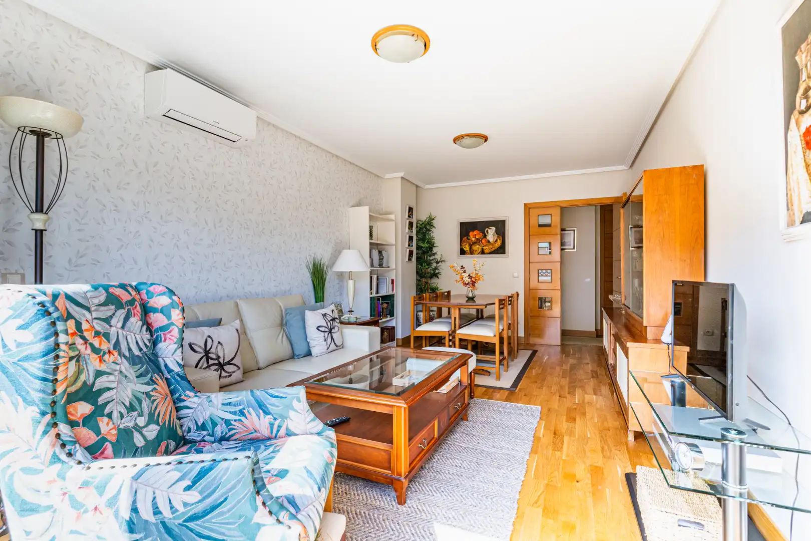 Wohnzimmer von Wohnung zum Verkauf in Las Rozas de Madrid mit Klimaanlage, Heizung und Parkett
