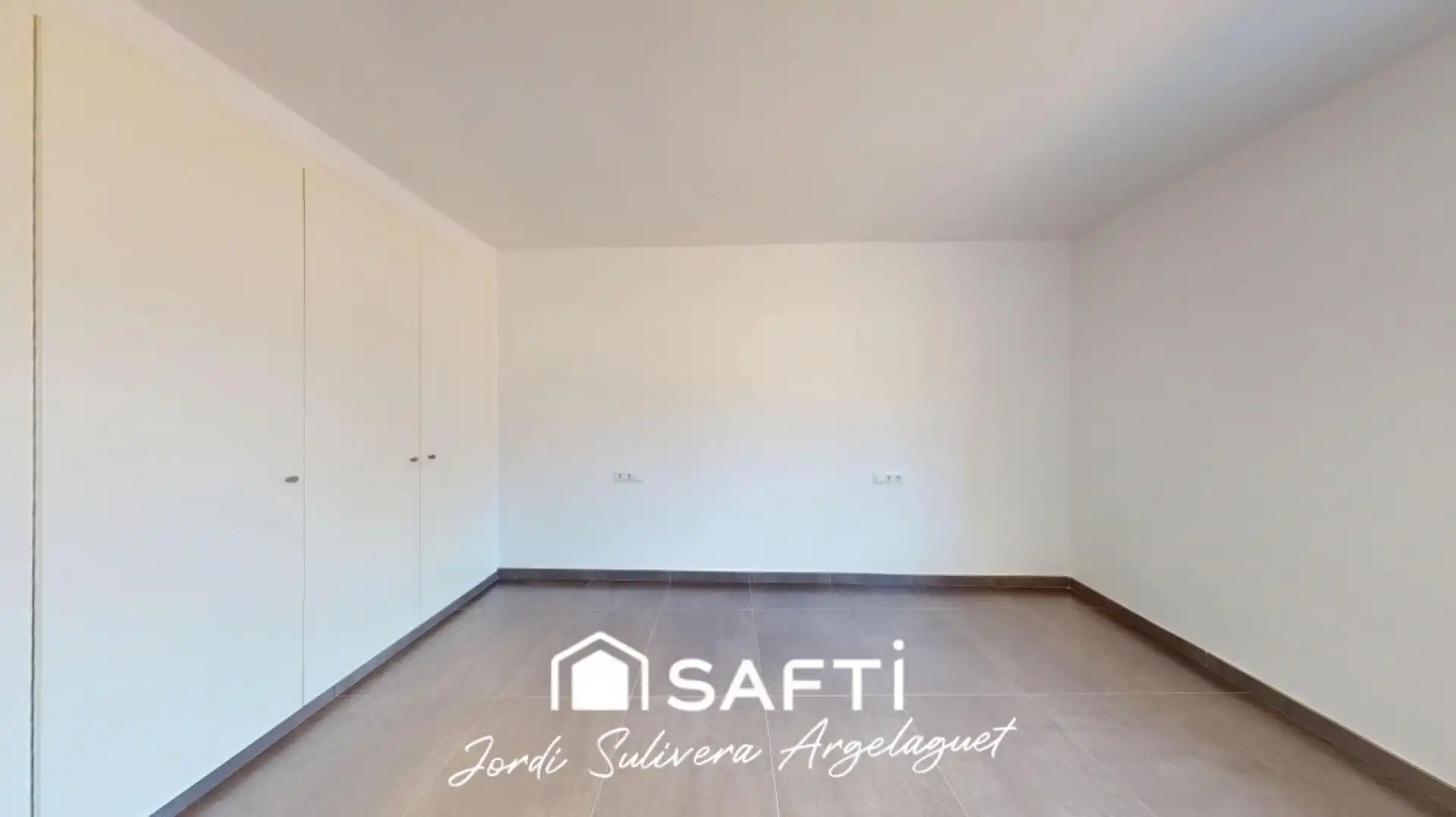 Vista exterior de Piso en venta en Girona con Aire acondicionado, Calefacción y Terraza