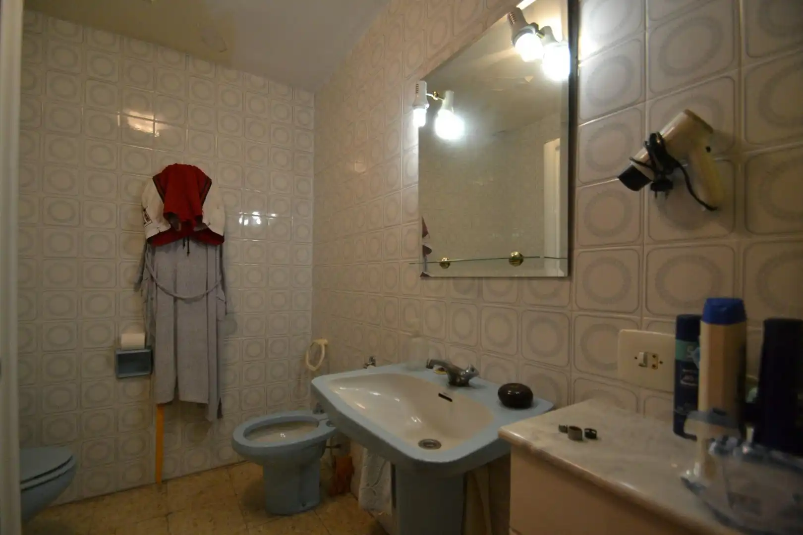 Badezimmer von Einfamilien-Reihenhaus zum Verkauf in Ulldecona mit Terrasse, Abstellraum und Balkon