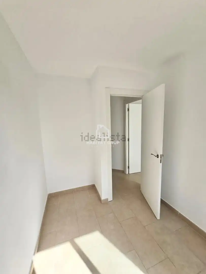 Vista exterior de Piso en venta en L'Arboç con Aire acondicionado, Calefacción y Terraza