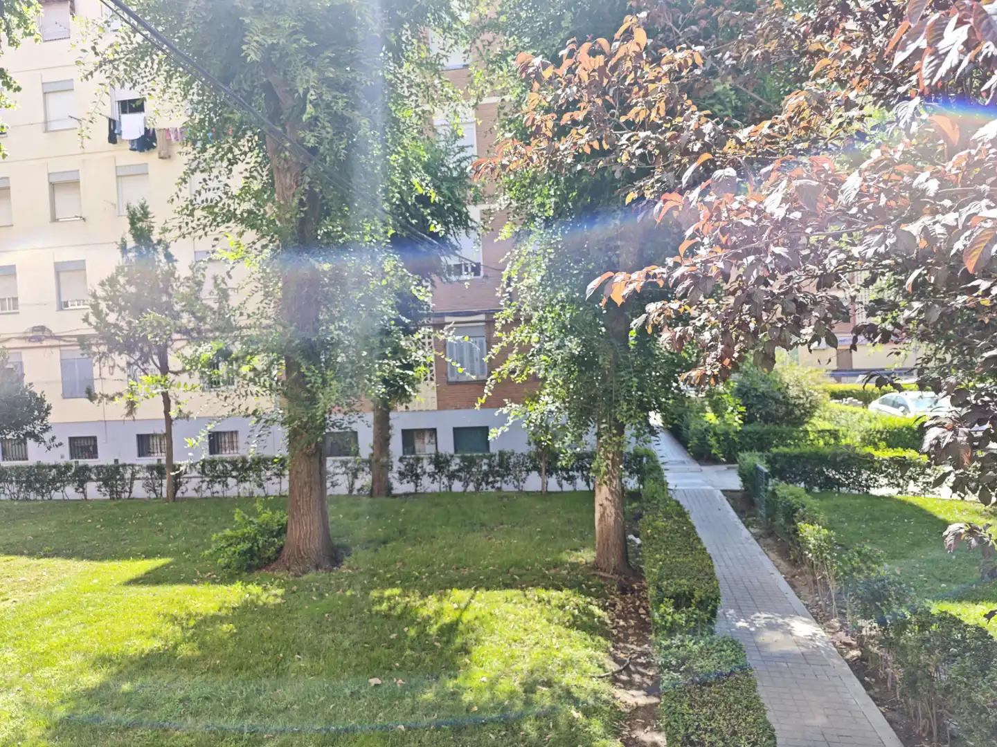 Vista exterior de Piso en venta en Madrid con Calefacción y Amueblado