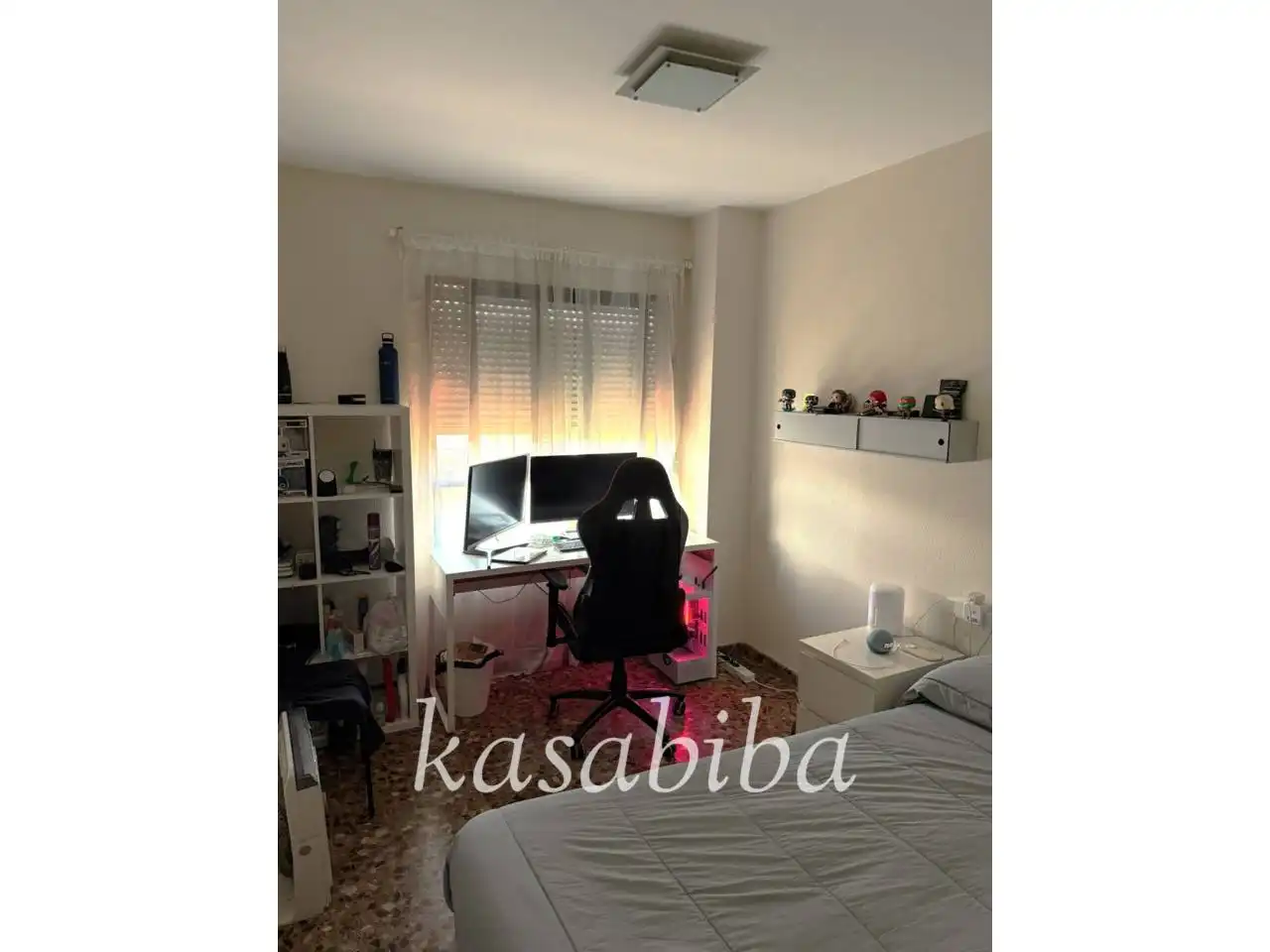 Schlafzimmer von Wohnung zur Miete in Valencia mit Klimaanlage, Heizung und Möbliert