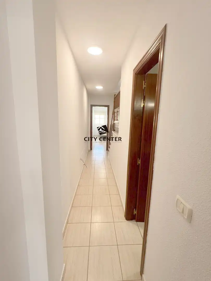 Casa adosada en venta en Arona con Terraza y Balcón