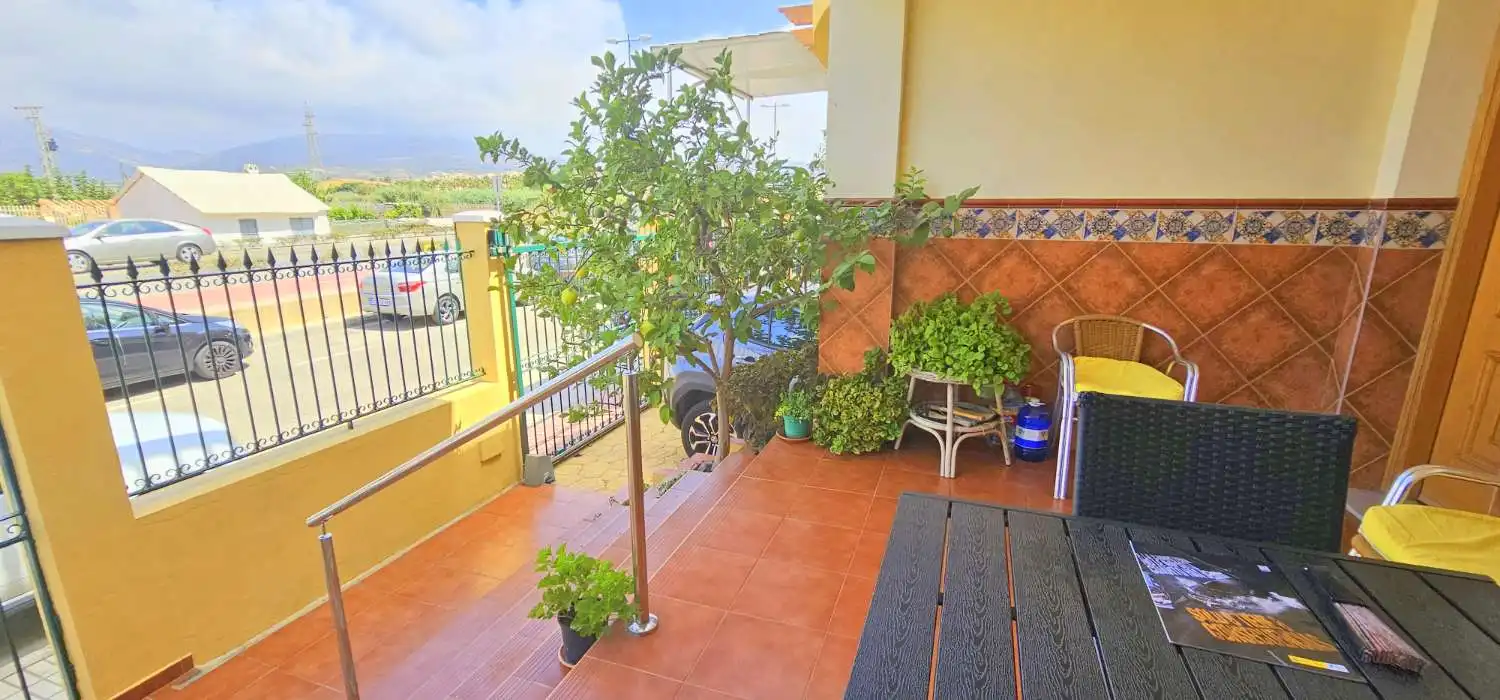 Terrassa de Casa o xalet en venda en Vélez-Málaga amb Aire condicionat, Calefacció i Terrassa