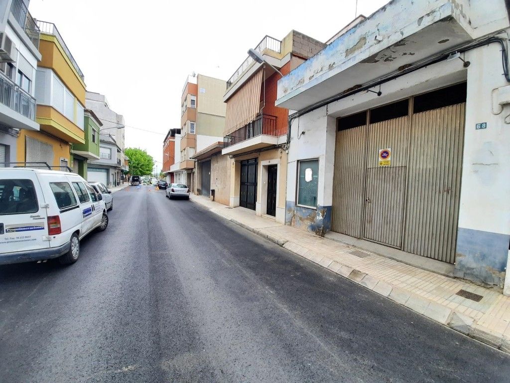 Vista exterior de Local en venta en Alzira
