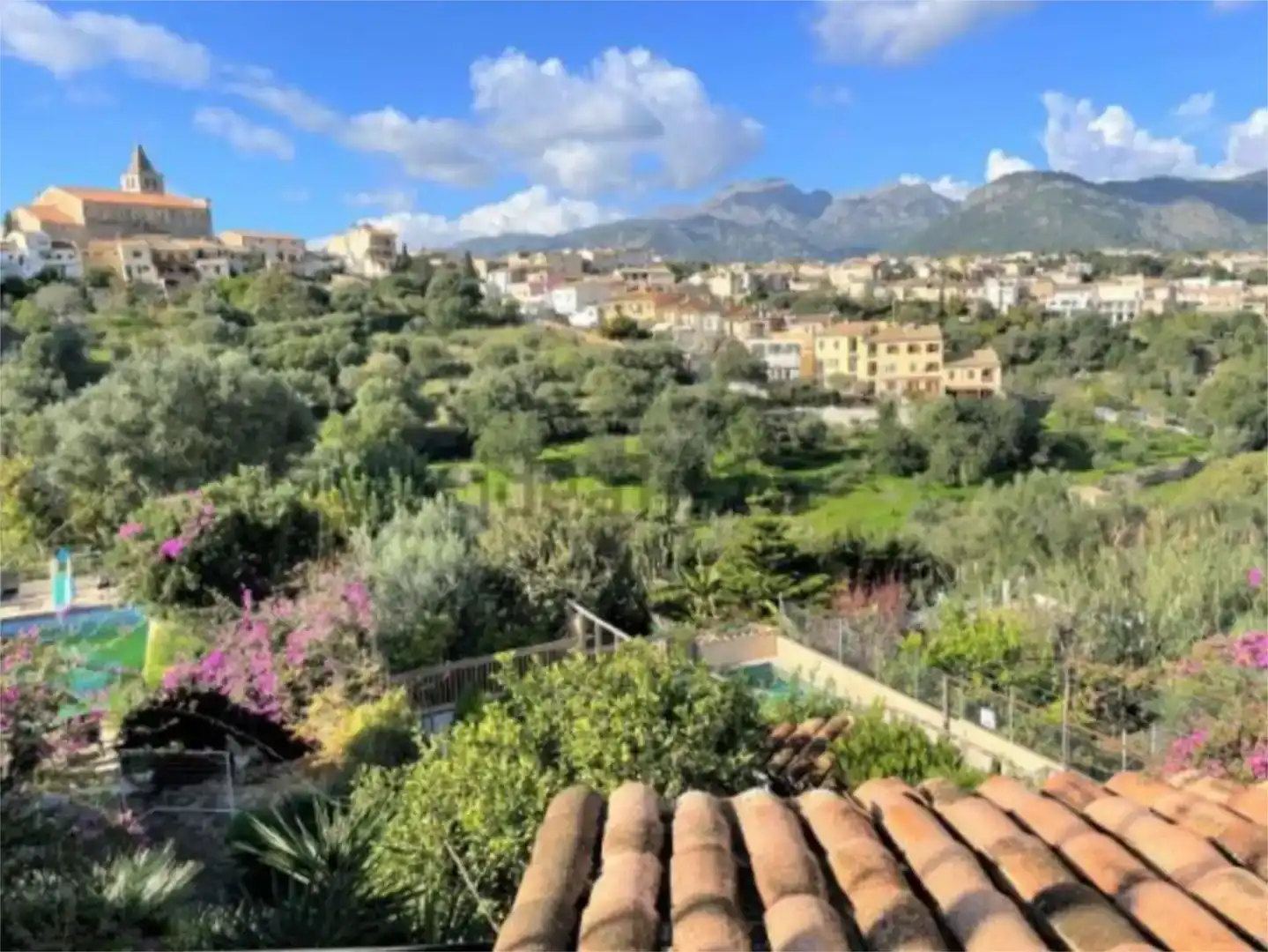 Vista exterior de Casa o chalet en venta en Campanet con Aire acondicionado, Piscina y Balcón