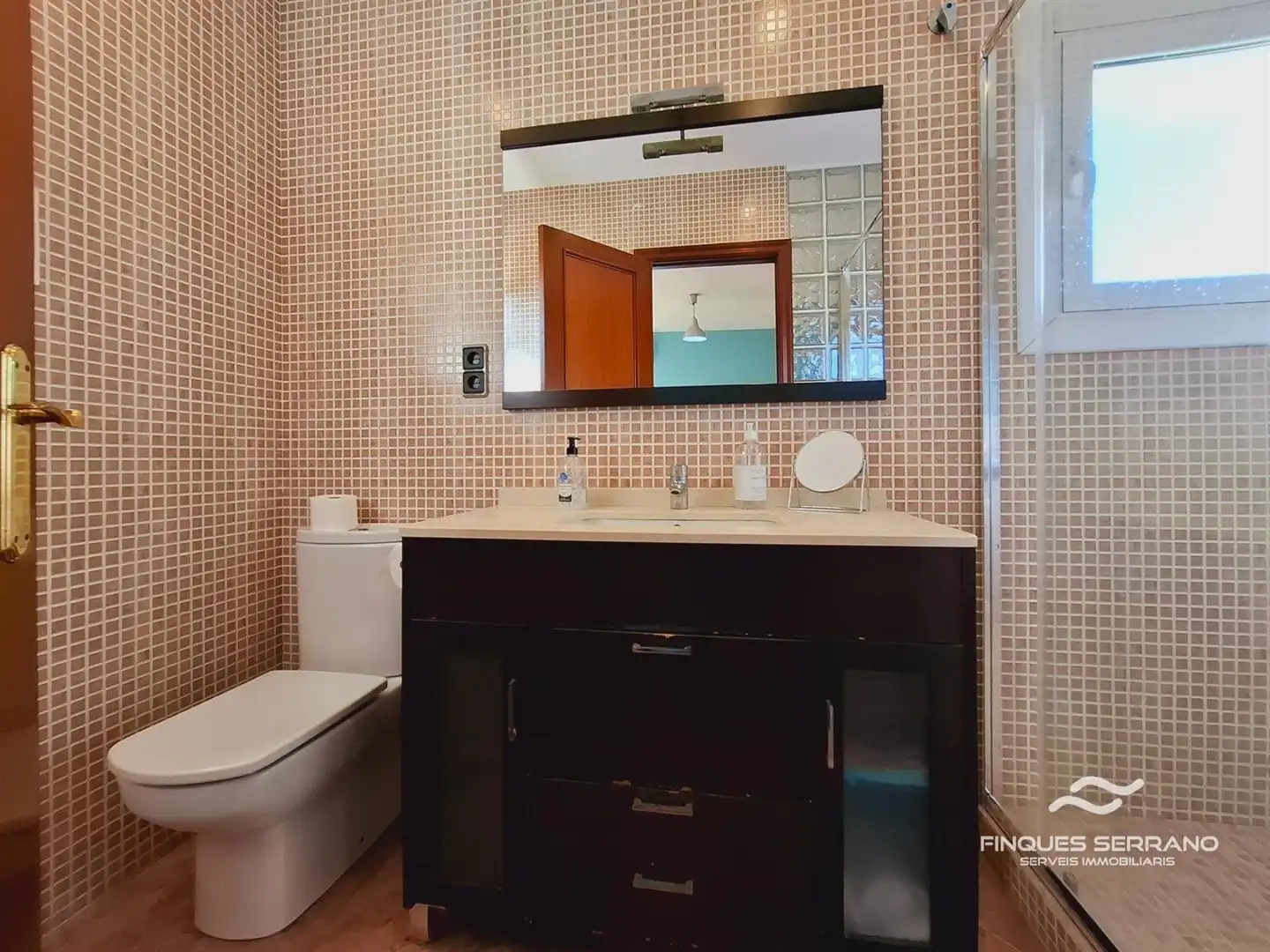 Baño de Casa adosada en venta en Calafell con Calefacción, Terraza y Piscina