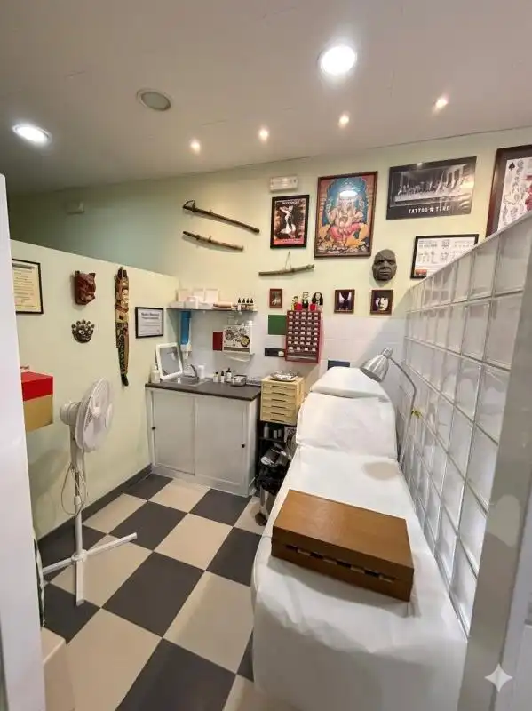 Commercial properties for sale in Sevilla  with Heating